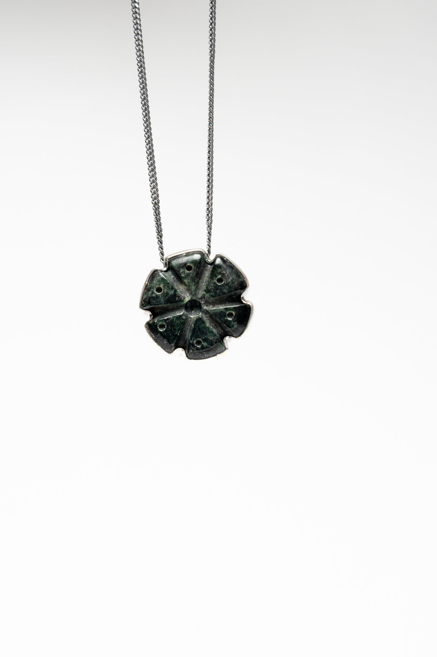 Jade Hikuri Pendant