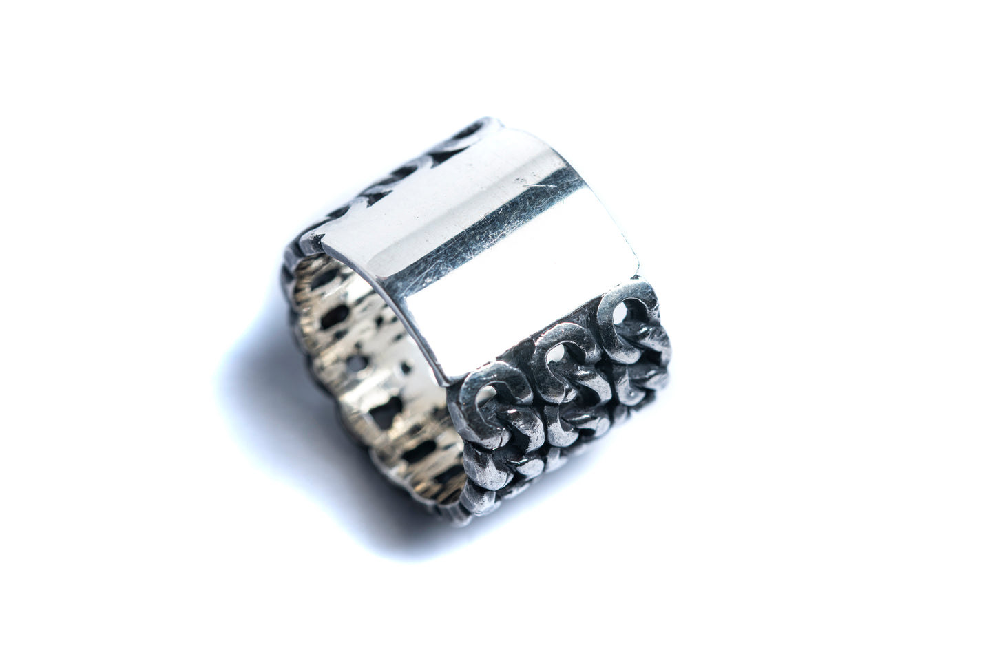 In Chains Ring