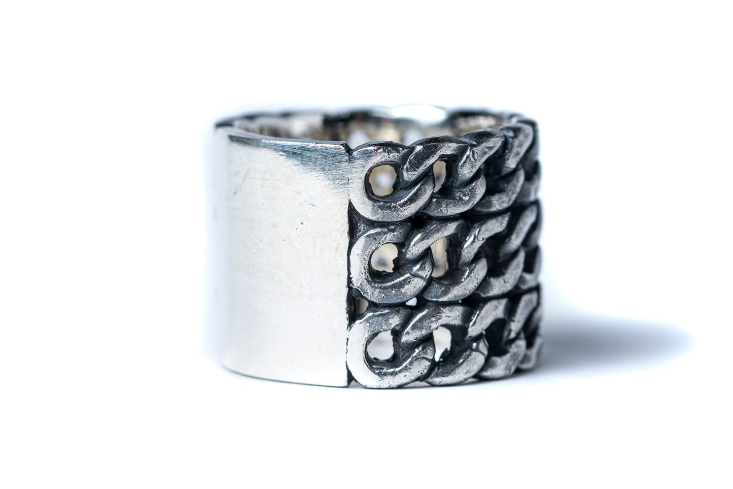 In Chains Ring